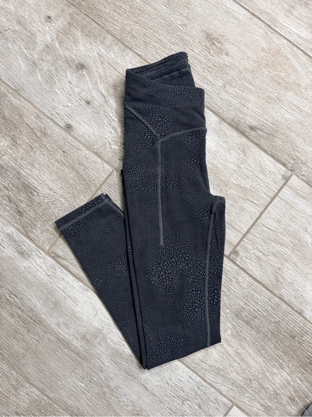 lululemon athletica Leggings - size 2